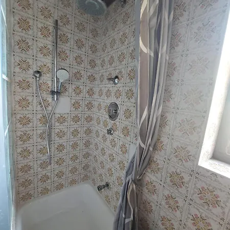 Stay, 3 Minutes To Kastel Train Station Wiesbaden