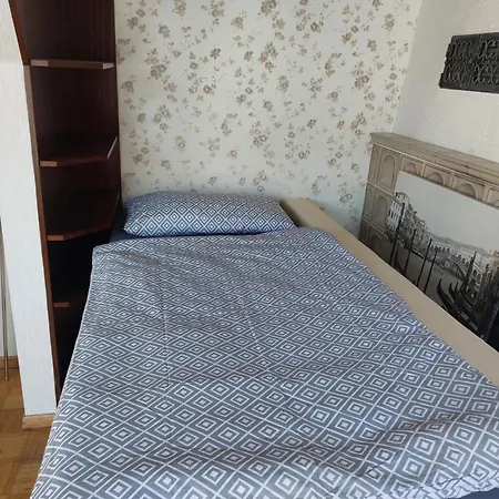 Stay, 3 Minutes To Kastel Train Station