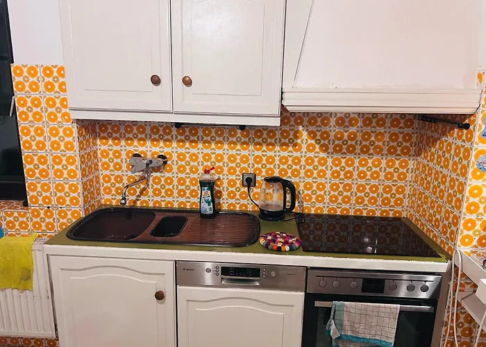 Stay, 3 Minutes To Kastel Train Station *