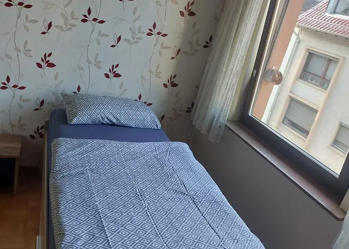 Stay, 3 Minutes To Kastel Train Station * Висбаден