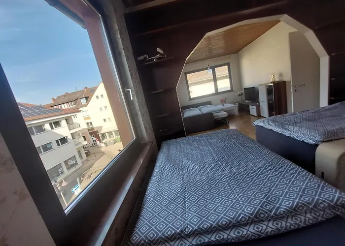 Stay, 3 Minutes To Kastel Train Station Апартаменты